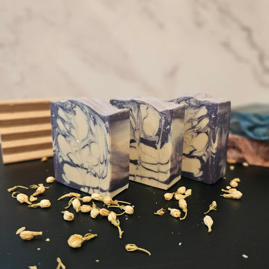 vanilla berry kiss artisan soap